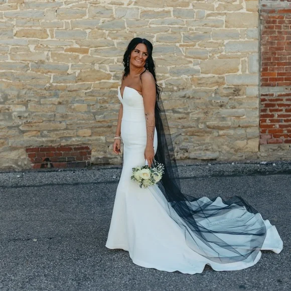 princess polly baby blue dress Vera Wang White New Wedding Dress Save 23%